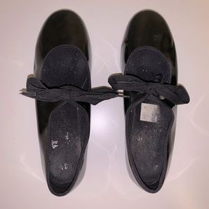 Tap shoes